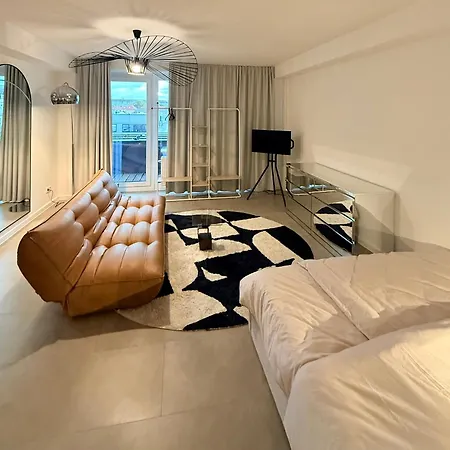 No 3 アパート バート・クロイツナハ